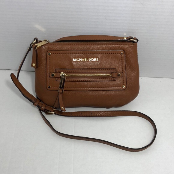 Authentic Michael Kors Crossbody Luggage - Picture 3 of 8